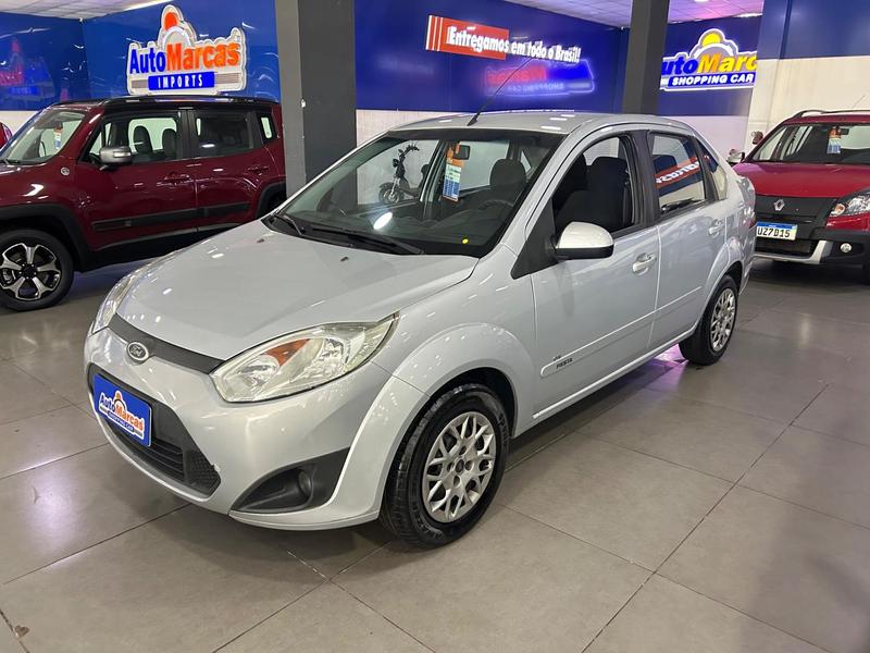 Ford Fiesta Sedan 2014 à venda