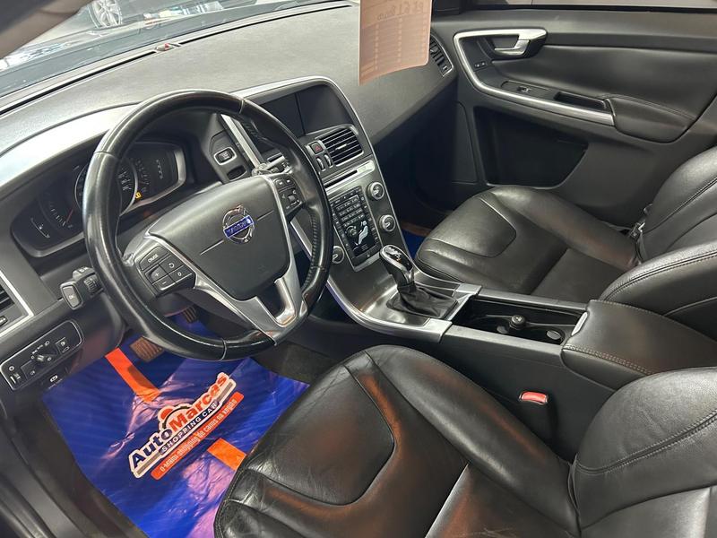 Volvo XC60 2.0 T5 Comf - foto 3
