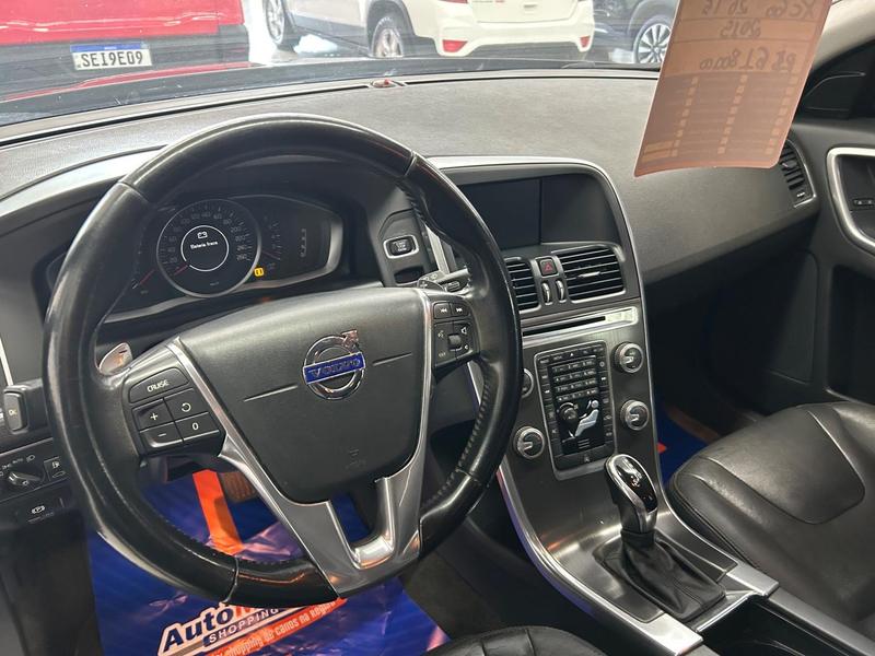 Volvo XC60 2.0 T5 Comf - foto 4