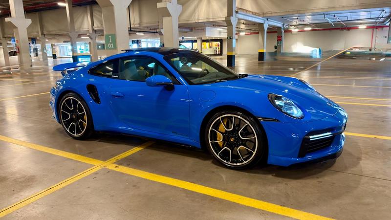 Porsche 911 Turbo S - foto 2