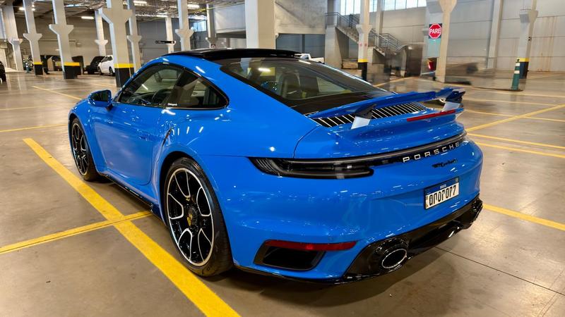 Porsche 911 Turbo S - foto 5