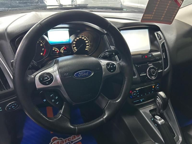 Ford Focus Ti At 2.0 H - foto 5