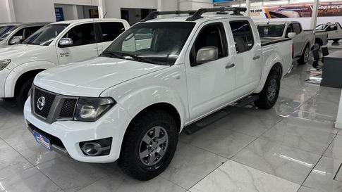 Nissan Frontier SVATK4X2 2014