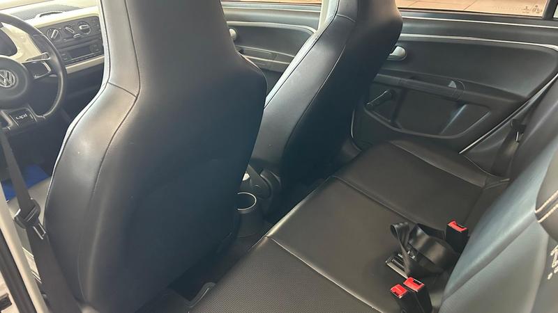 Volkswagen Up! Black White Red Sa - foto 5
