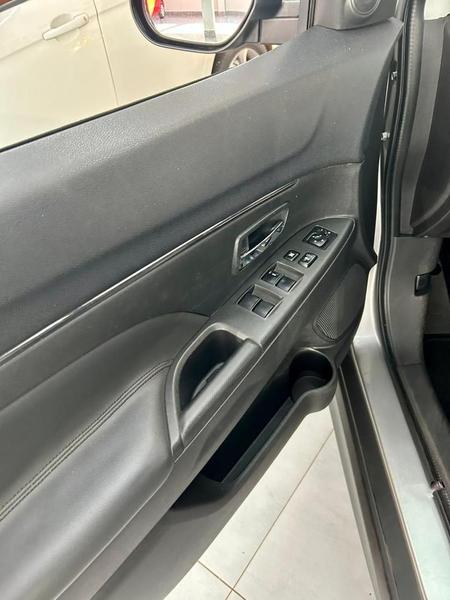 Mitsubishi ASX 2.0 CVT Flex - foto 6