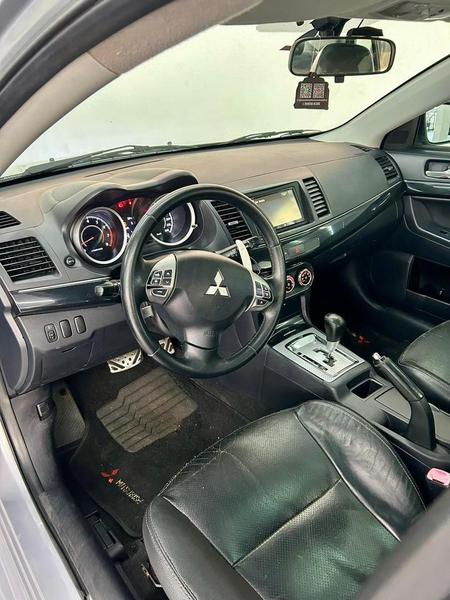 Mitsubishi Lancer 2.0 - foto 15