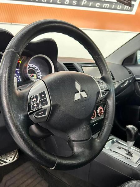 Mitsubishi Lancer 2.0 - foto 5
