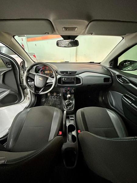 Chevrolet Onix Plus Joy Black - foto 4