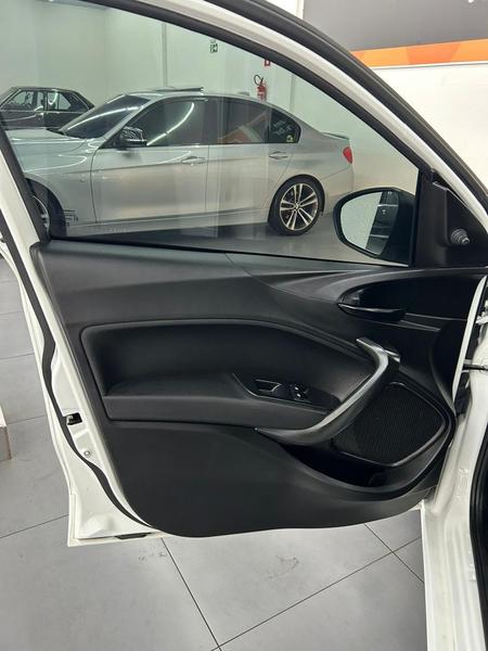 Fiat Cronos Drive 1.0 6V Flex - foto 13