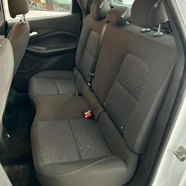 Chevrolet Montana 1.2 Turbo Flex 12V 4P - foto 6