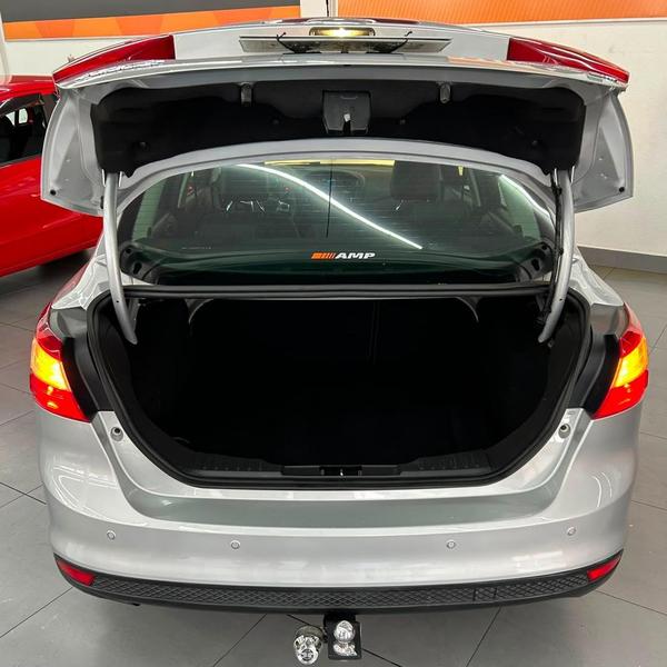 Ford Focus Sedan 2.0 Se Plus 16V Flex 4P Powershift - foto 19