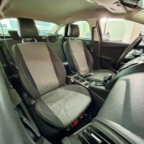 Ford Focus Sedan 2.0 Se Plus 16V Flex 4P Powershift - foto 13