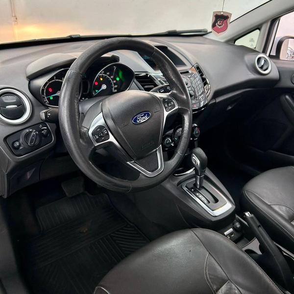 Ford Fiesta Hatch Fiesta Titanium 1.6 16V Flex Automático - foto 5