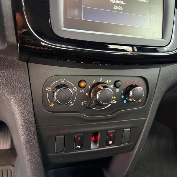Renault Sandero S Edition Flex 1.0 12V 5P Mec - foto 12