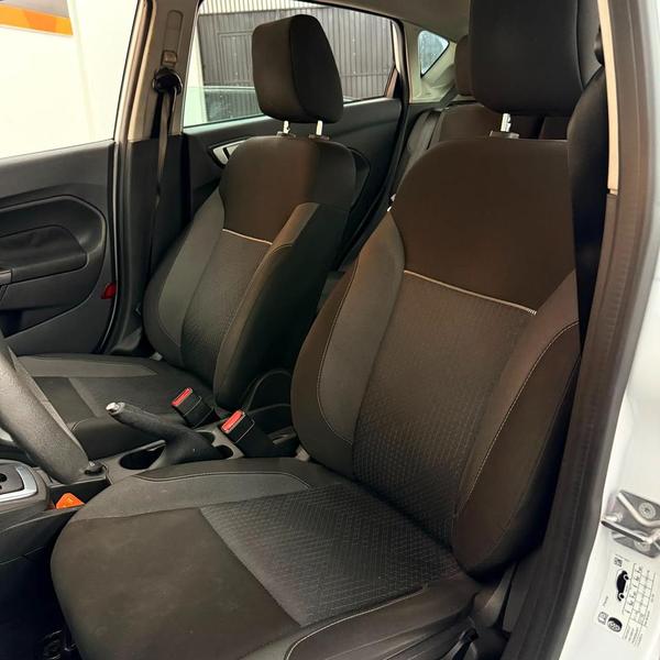 Ford Fiesta 1.6 Sel Hatch 16V Flex 4P Powershift - foto 13
