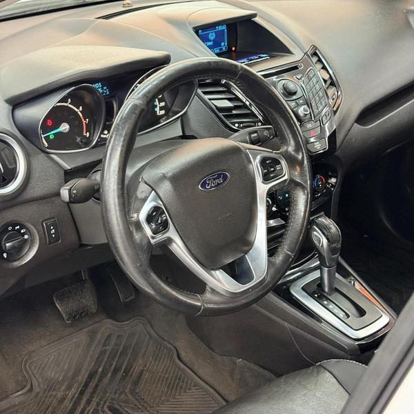 Ford Fiesta Sedan Titanium Powershift 1.6 Automático New - foto 6