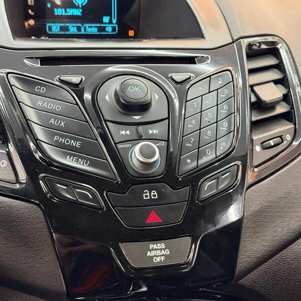 Ford Fiesta Sedan Titanium Powershift 1.6 Automático New - foto 8