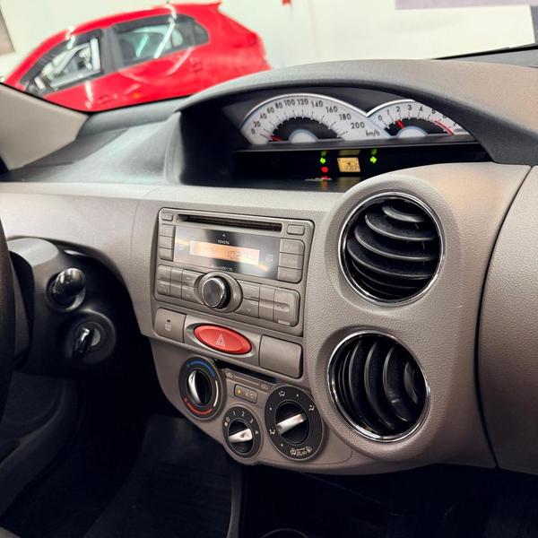 Toyota Etios Xls Sedan 1.5 Flex 16V 4P Mec - foto 9
