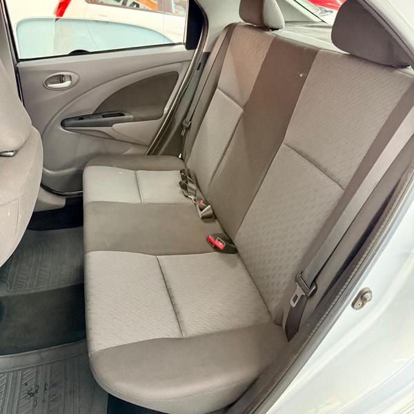Toyota Etios Xls Sedan 1.5 Flex 16V 4P Mec - foto 14