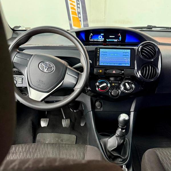 Toyota Etios Hb X 13l Mt - foto 7