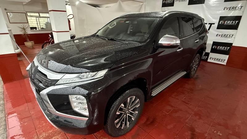 MITSUBISHI PAJERO SPORT HPE-S 2.4 4X4 DIESEL AUT.