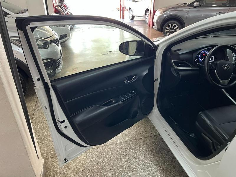 Toyota Yaris Hb Xls 1.5 At - foto 13