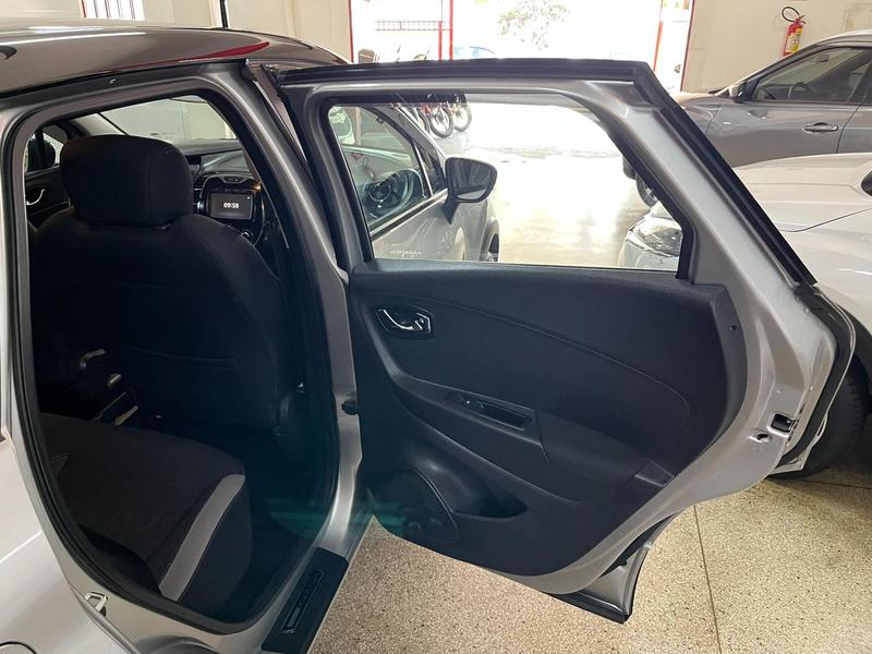 Renault Captur Zen 1.6 16V Flex 5P Aut. - foto 8