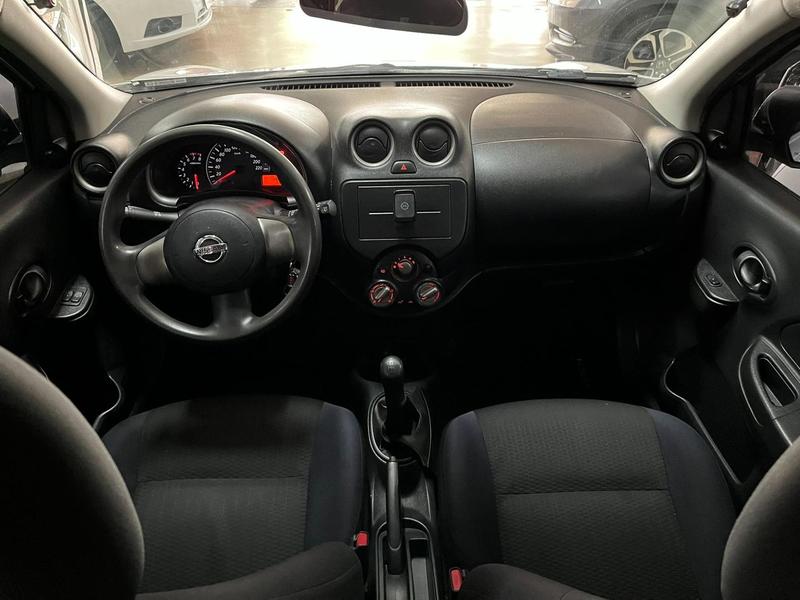 Nissan March 1.0 Flex - foto 15