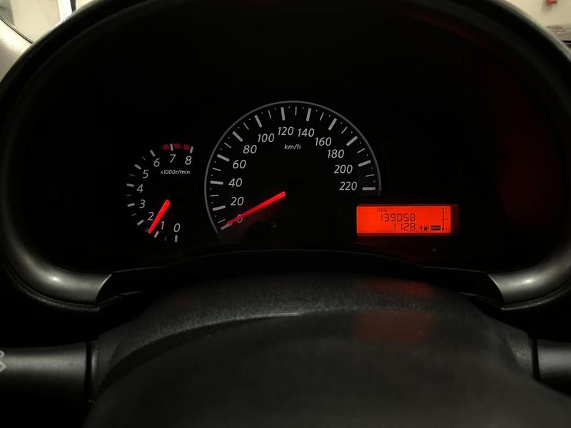 Nissan March 1.0 Flex - foto 18