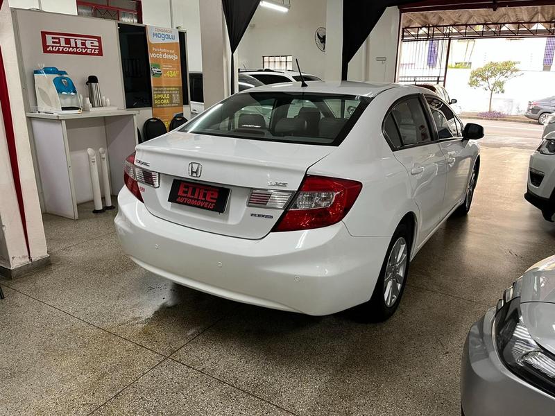 Honda Civic Lxs At - foto 5