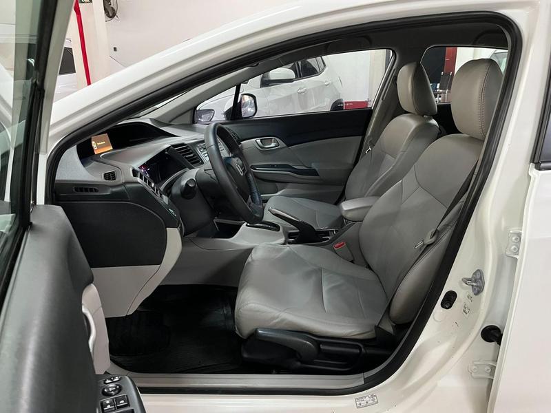 Honda Civic Lxs At - foto 15