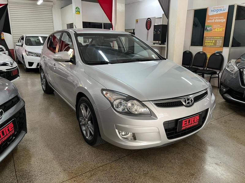Hyundai i30 2.0 16V 145cv 5P Mec. - foto 3