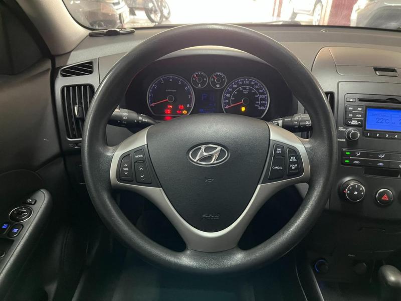 Hyundai i30 2.0 16V 145cv 5P Mec. - foto 18