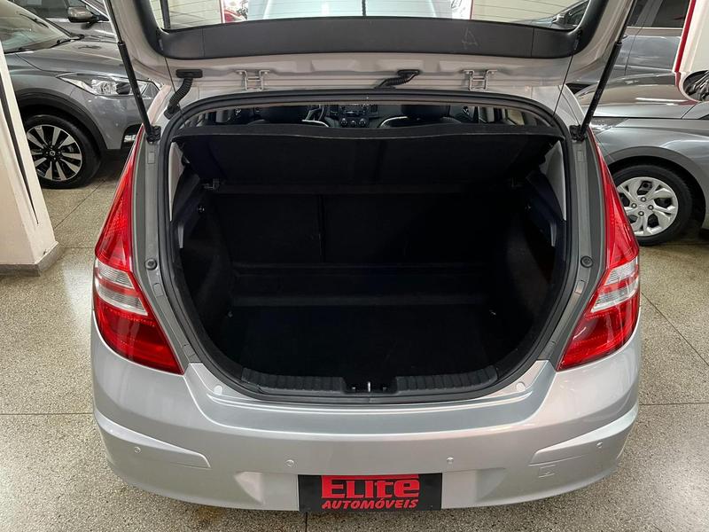 Hyundai i30 2.0 16V 145cv 5P Mec. - foto 7