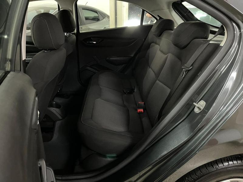 Chevrolet Onix 14mt LT - foto 11
