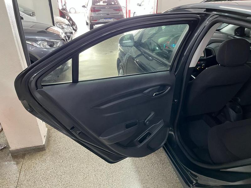 Chevrolet Onix 14mt LT - foto 10