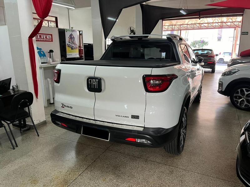Fiat Toro 13 Turbo 270 Flex Volcano - foto 5