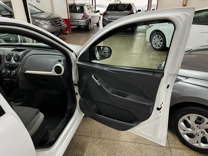 Chevrolet Montana Ls2 - foto 7
