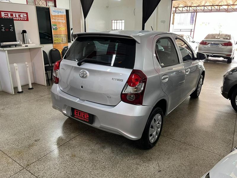 Toyota Etios Hb X Vsc At - foto 5