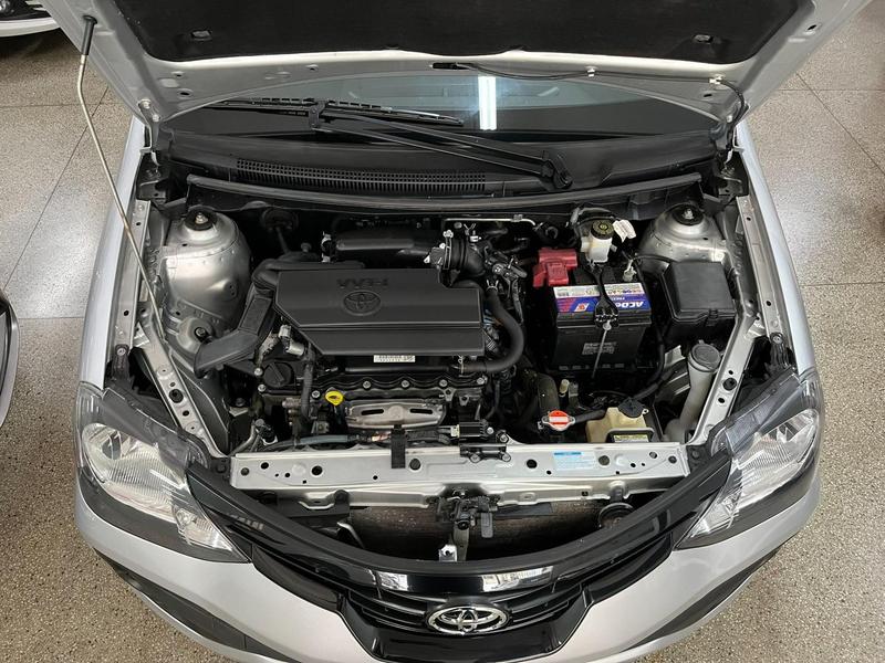 Toyota Etios Hb X Vsc At - foto 6