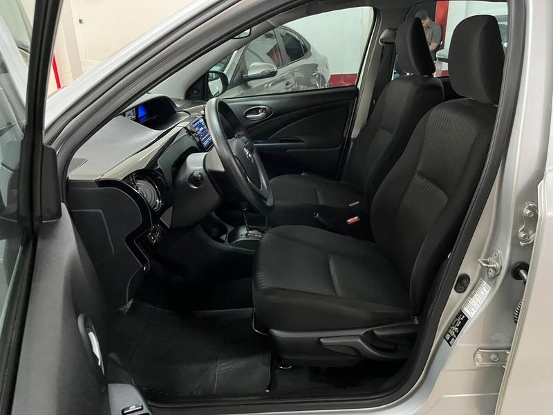 Toyota Etios Hb X Vsc At - foto 15