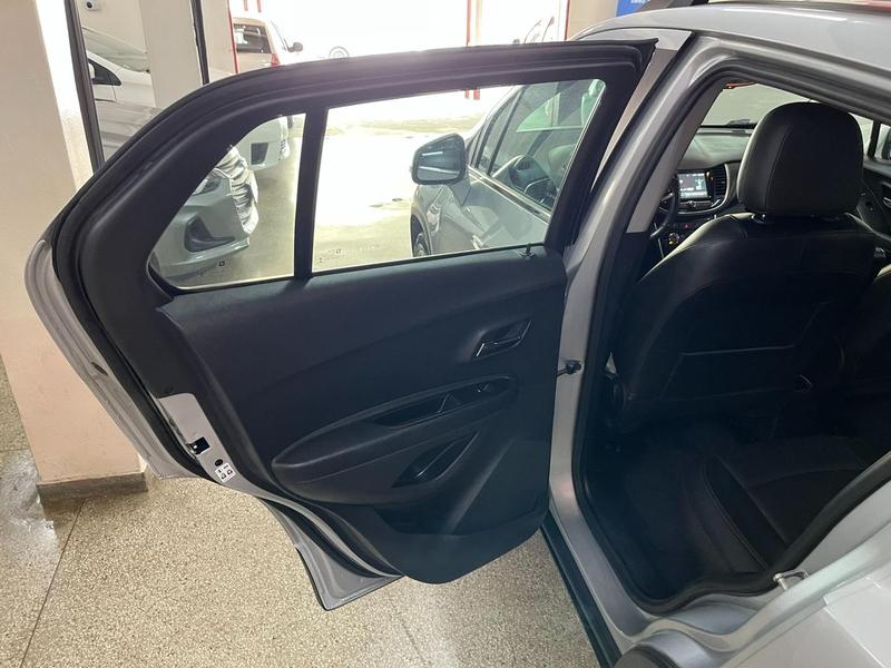 Chevrolet Tracker Premier - foto 10