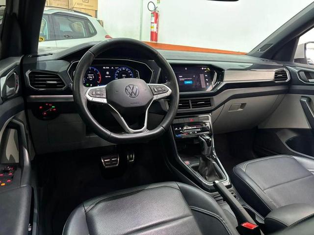 VOLKSWAGEN T CROSS HIGHLINE 250 TSI AUT 2022