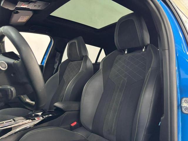 PEUGEOT E2008 GT 2023