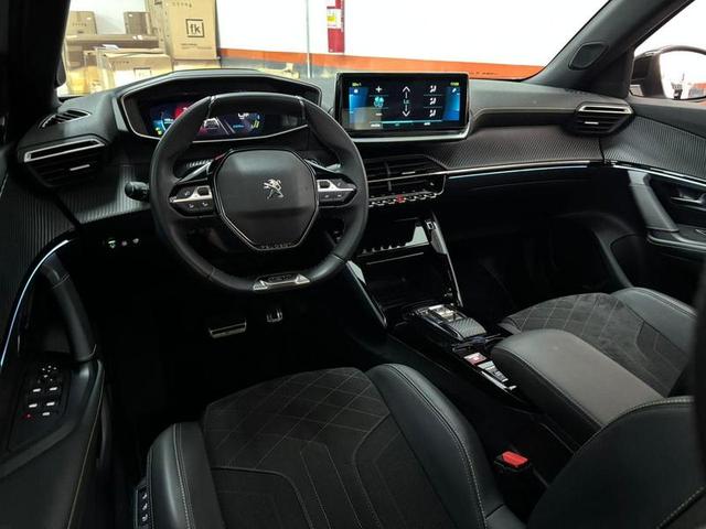 PEUGEOT E2008 GT 2023