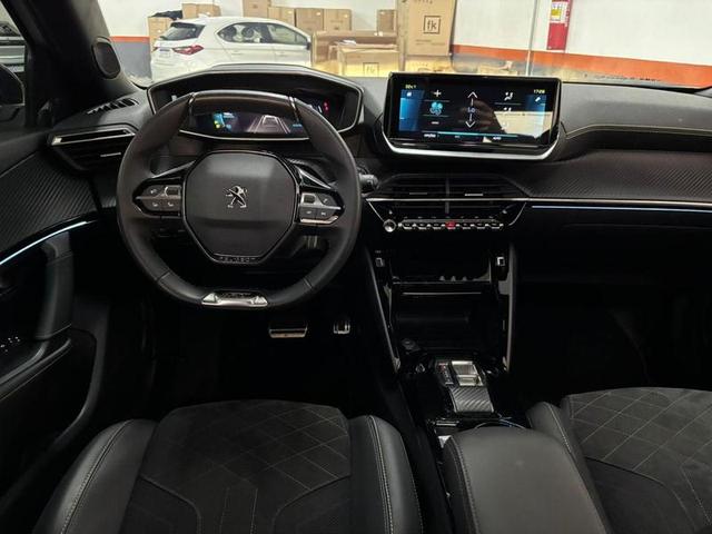 PEUGEOT E2008 GT 20236