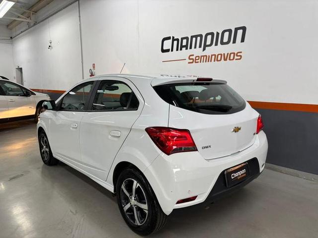 CHEVROLET ONIX 1.4 MPFI LTZ 8V FLEX 4P AUTOMATICO 20193 CHEVROLET ONIX 1.4 MPFI LTZ 8V FLEX 4P AUTOMATICO 20193