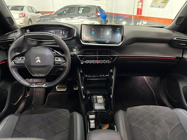 PEUGEOT E2008 GT 20235