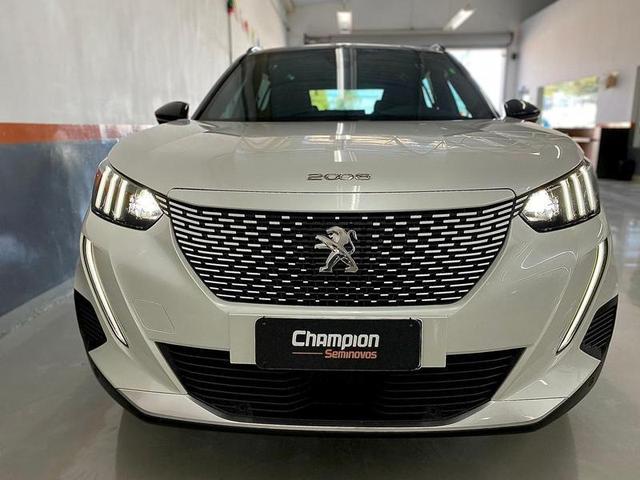 PEUGEOT E2008 GT 20231
