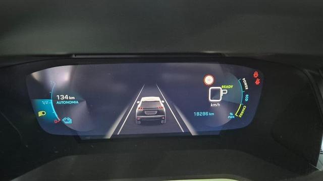  PEUGEOT E- 2008 GT 5
